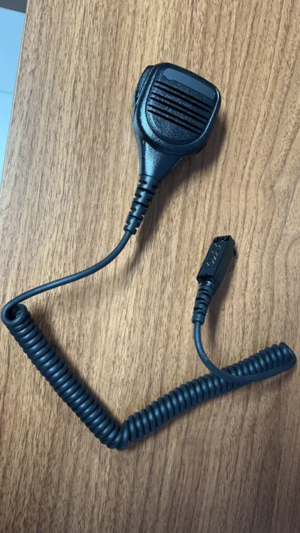 Kirisun KME-98B Two Way Radio - detail view