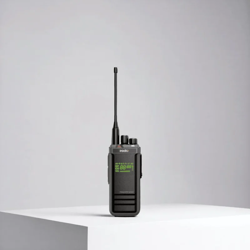 Iradio R-5900 Digital Genggam dengan Layar Tersembunyi
