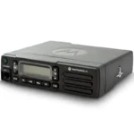 Package contents of the Motorola XIR M3688 VHF vehicle-mounted mobile radio