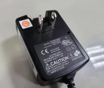 NNTN7558 MC-528 QC4.0 Adapter MTP850/MTH800/MTP850S