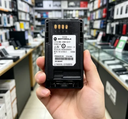 Front view of the Motorola PMNN4351 two way radio battery pack